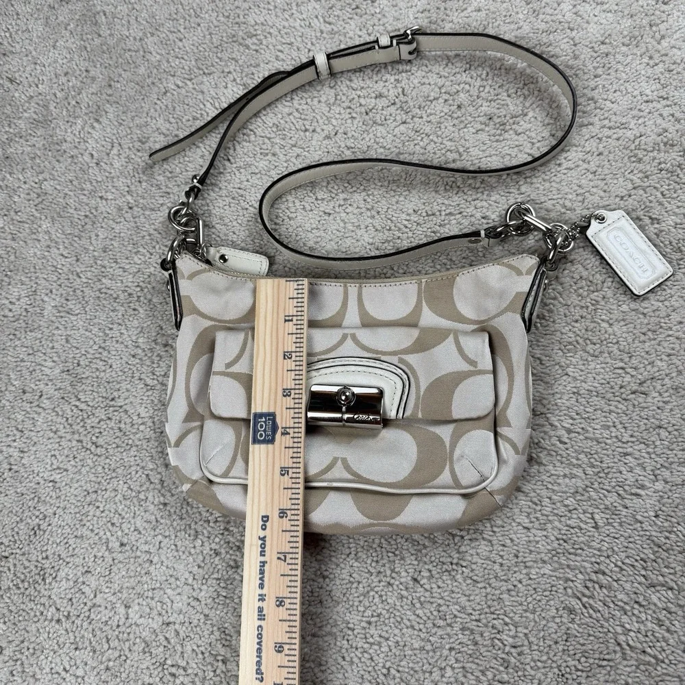 COACH Kristin Op Art Signature East West Crossbody Purse F22302 Convertible EUC